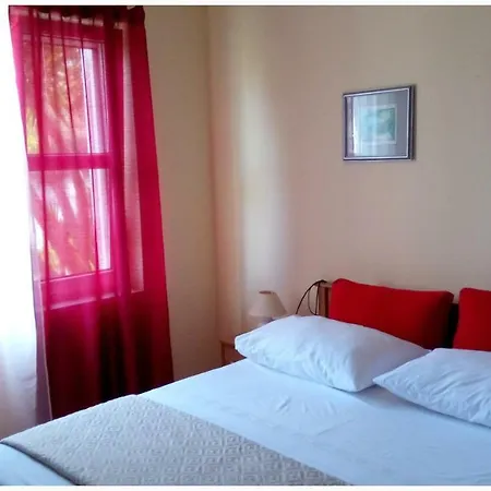 Apartament Biocic *